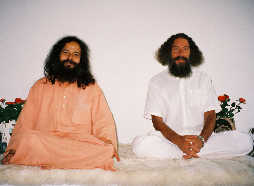 PARAMAHAMSA  PRAJNANANANDAJI 
&  RAJARSHI  PETER  VAN  BREUKELEN